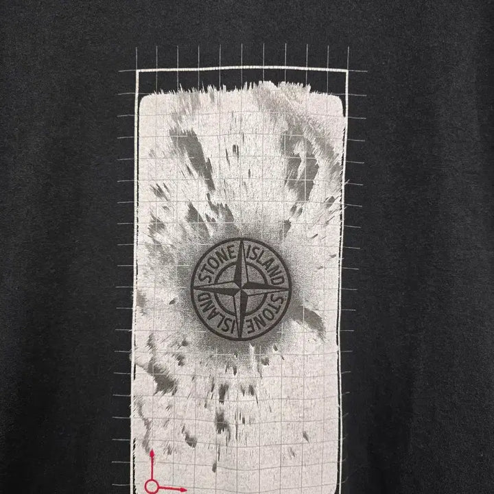 [BUNJANG] Stone Island Graphic T-Shirt / [정품] 스톤아일랜드 그래픽 반팔티셔츠. 싸이즈 95 m