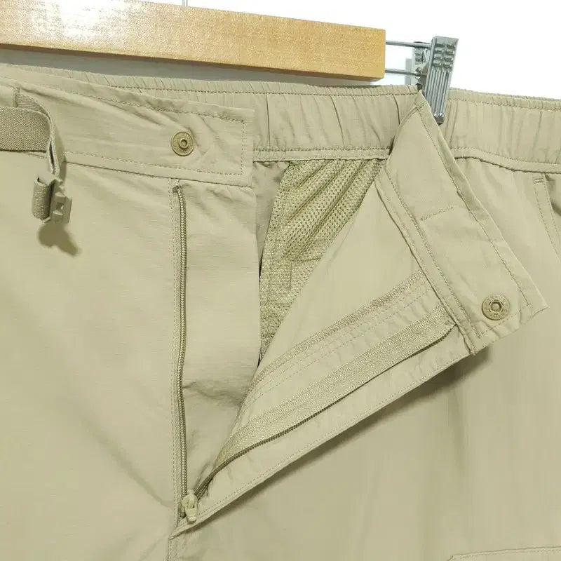[BUNJANG] Uniqlo Gear Short Pants 4XL / 유니클로 기어 쇼트 팬츠 4XL_S2327