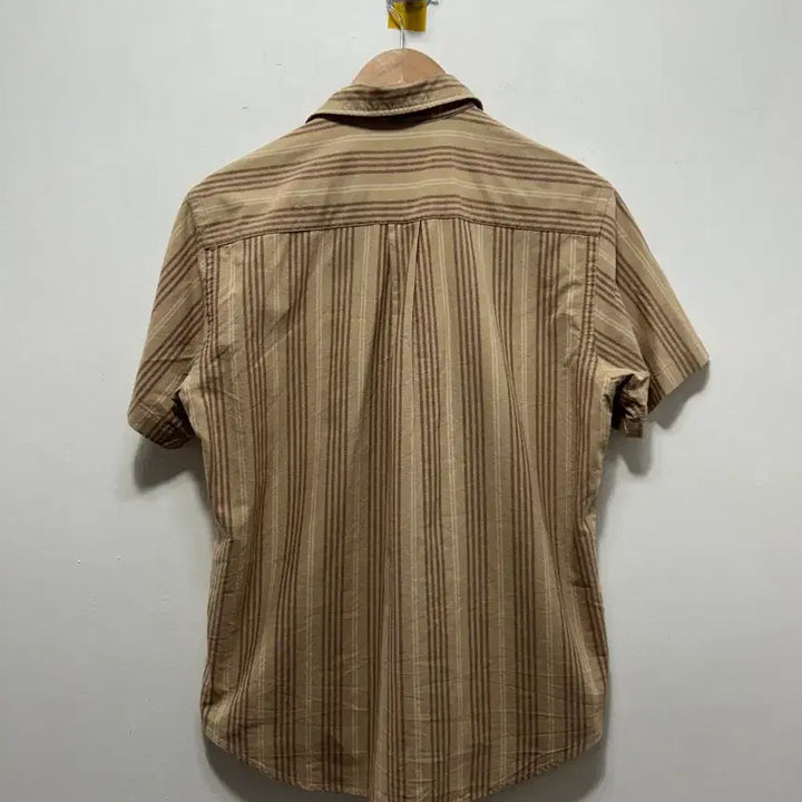 [BUNJANG] Beanpole Striped Short-Sleeve Shirt Beige S / 빈폴 스트라이프 반팔 셔츠 베이지 S