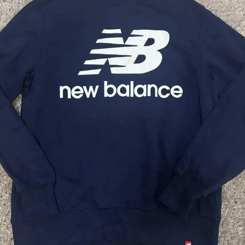 [BUNJANG] New Balance Japanese Edition Navy Sweatshirt Size 100 / 일본판 뉴발란스 맨투맨 사이즈 100