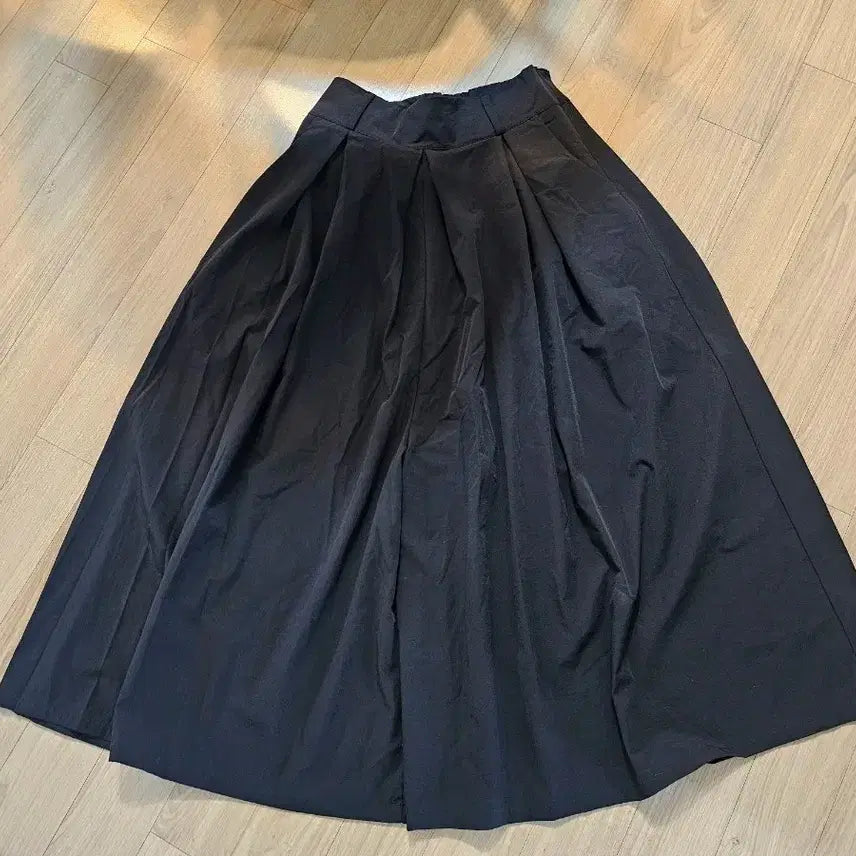 [BUNJANG] MILLS&amp;BOON Black Long Skirt Pants / MILlS&amp;BOON 블랙 롱 스커츠팬츠 프리