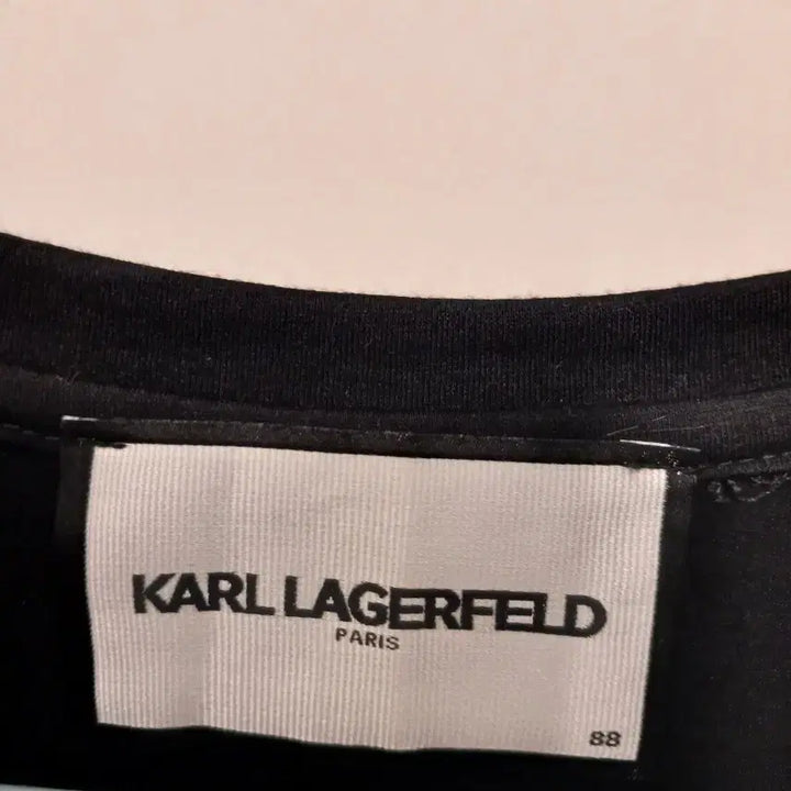 [BUNJANG] Karl Lagerfeld Authentic Short Sleeve T-Shirt Size 95 / 칼라거펠트 정품 반팔 95 사이즈