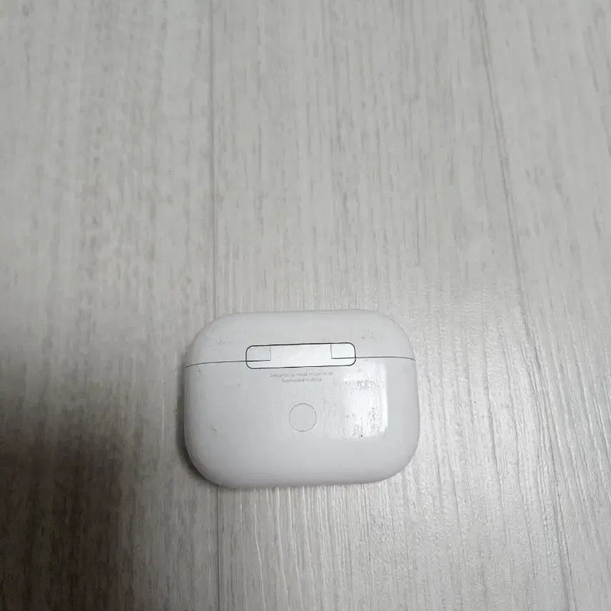[BUNJANG] Apple AirPods Pro 2 (8-pin) Charging Case - Replacement Part / 애플 에어팟프로2 8핀 본체(정상작동)
