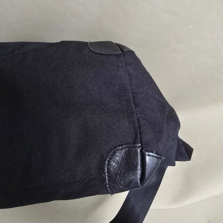 [BUNJANG] T-LEVEL Champion Messenger Bag Cordura / T-LEVEL 티레벨 챔피언 메신저백 픽시백 코듀라