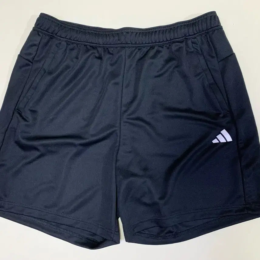 [BUNJANG] Adidas Shorts Black White Logo Size 2XL / 아디다스 쇼츠 2XL