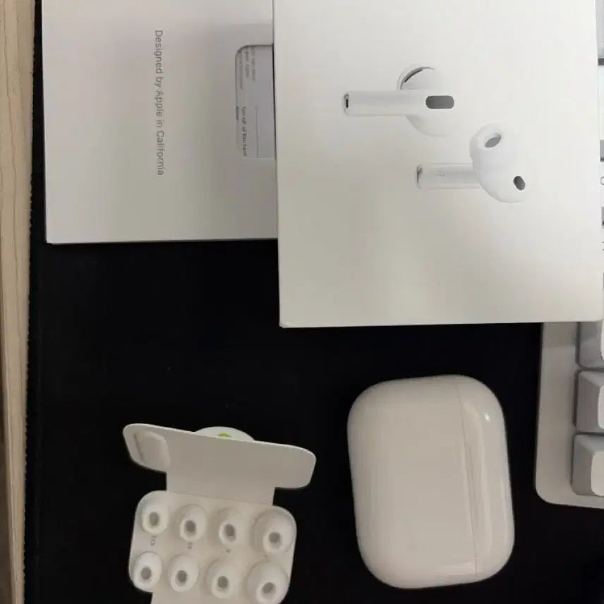 [BUNJANG] AirPods Pro 3 Noise Cancelling USB-C / 에어팟 프로3 노캔O c타입