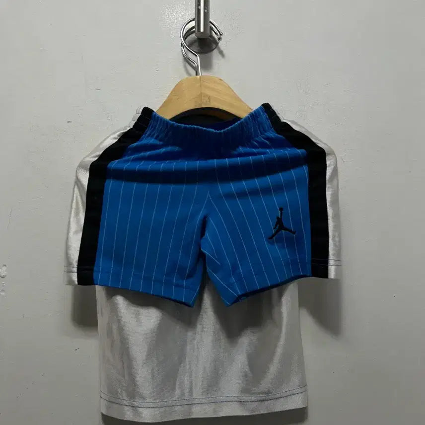 [BUNJANG] Nike Air Jordan Blue Basketball Uniform Set Kids 2T / 나이키 에어조던 농구 유니폼 세트 블루 키즈 2T