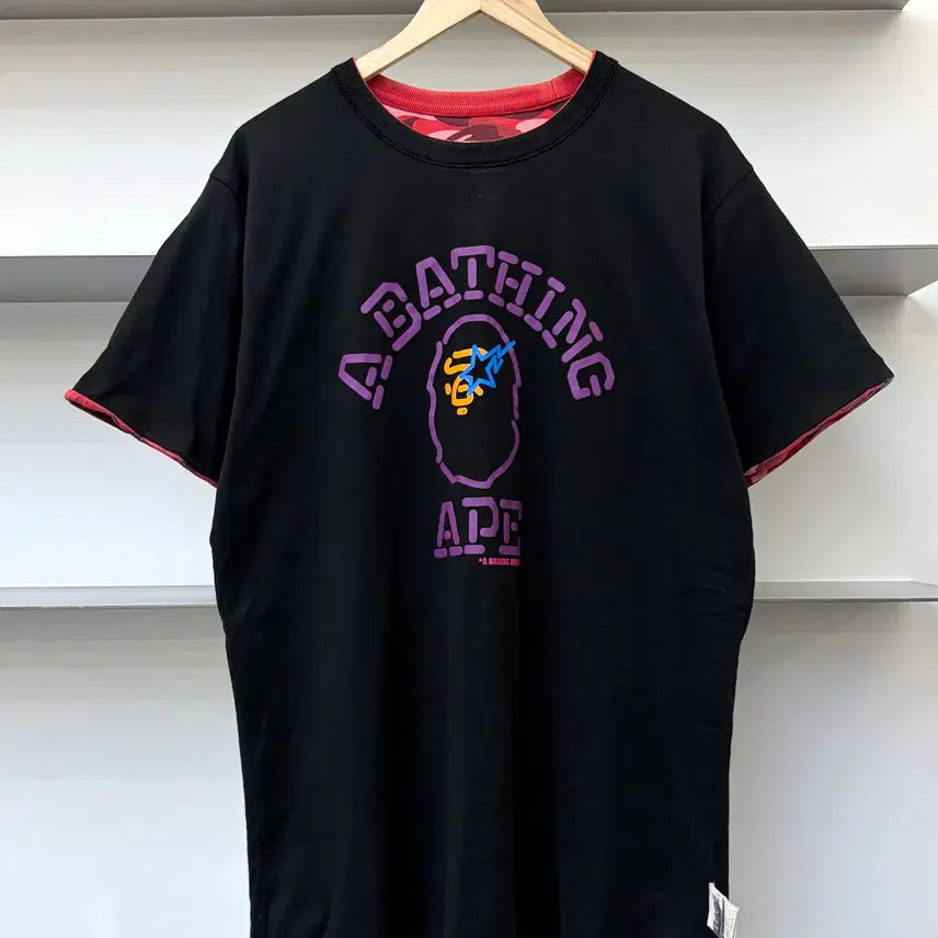 [BUNJANG] BAPE Reversible Neon College Saru T-Shirt / 베이프 리버시블 네온 컬리지 사루 티셔츠