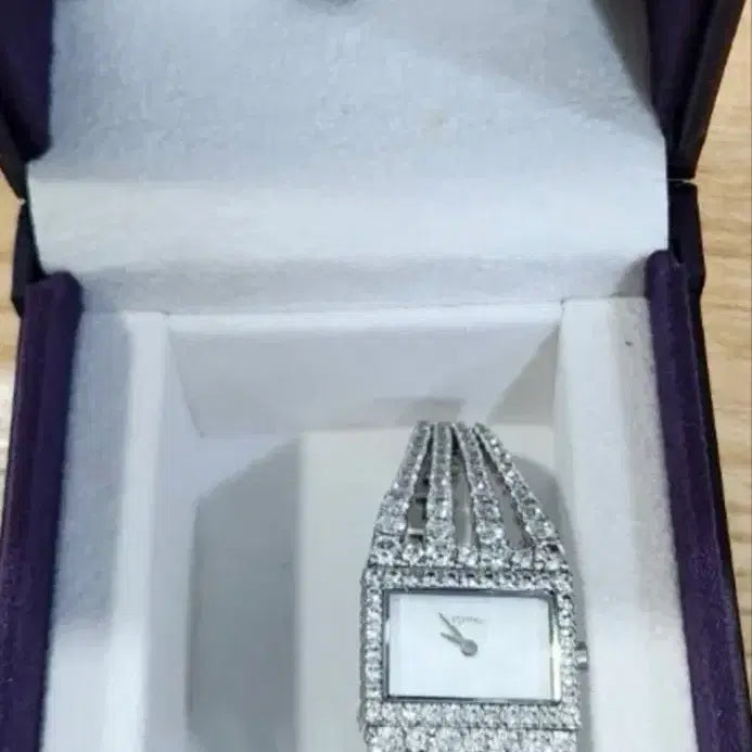 [BUNJANG] J.ESTINA Cubic Women&