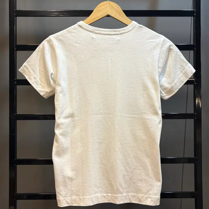 [BUNJANG] Comme des Garçons Play Red Heart Logo White Cotton T-Shirt / [M] 꼼데가르송 플레이 레드 와펜 화이트 반팔 티셔츠 6.5