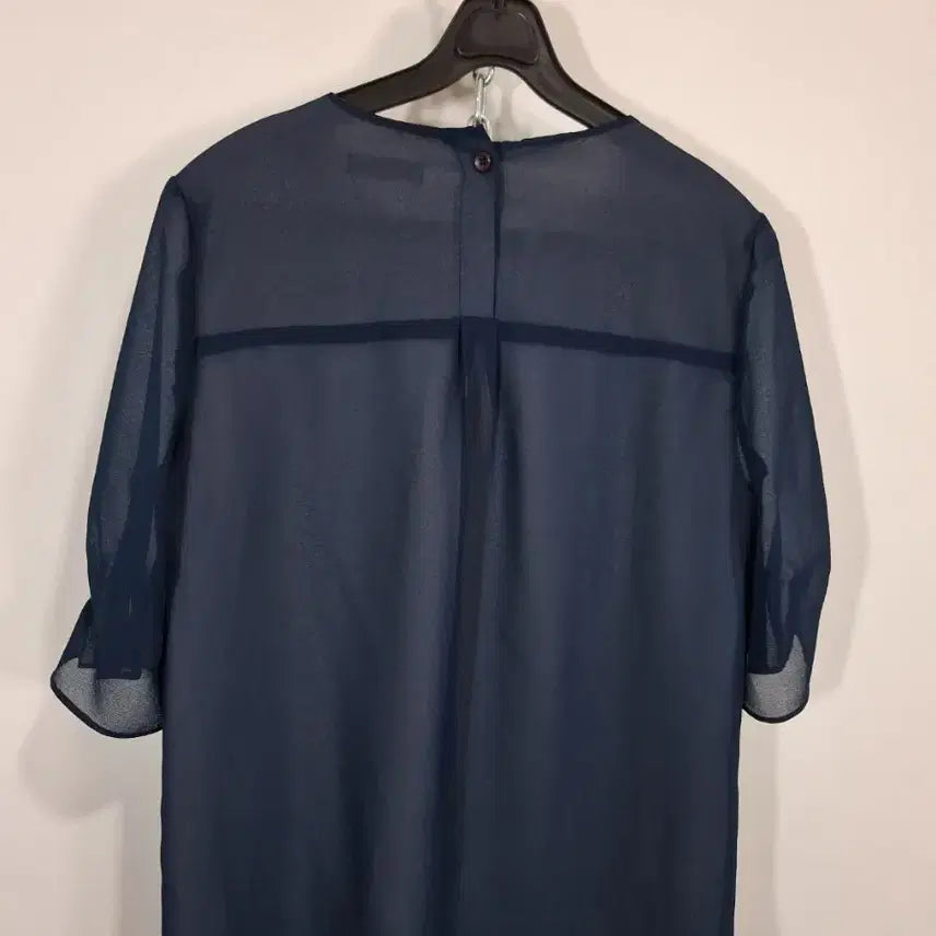 [BUNJANG] Prink Chiffon Blouse with Pearl Embellishments - Navy / 프린 쉬폰 블라우스 네이비 진주 장식