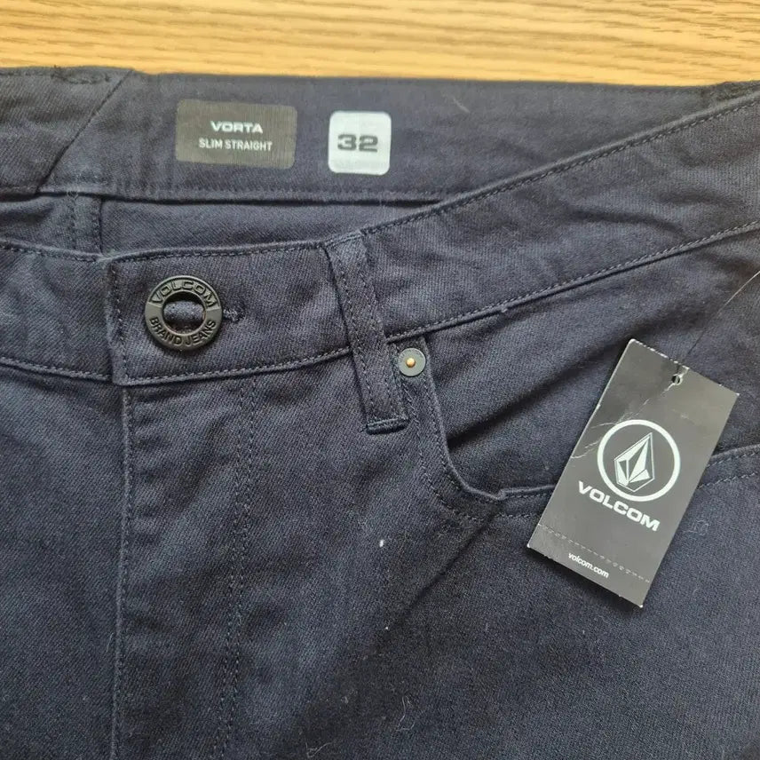 [BUNJANG] Volcom Denim Shorts Size 32 / 새상품 볼컴 데님반바지