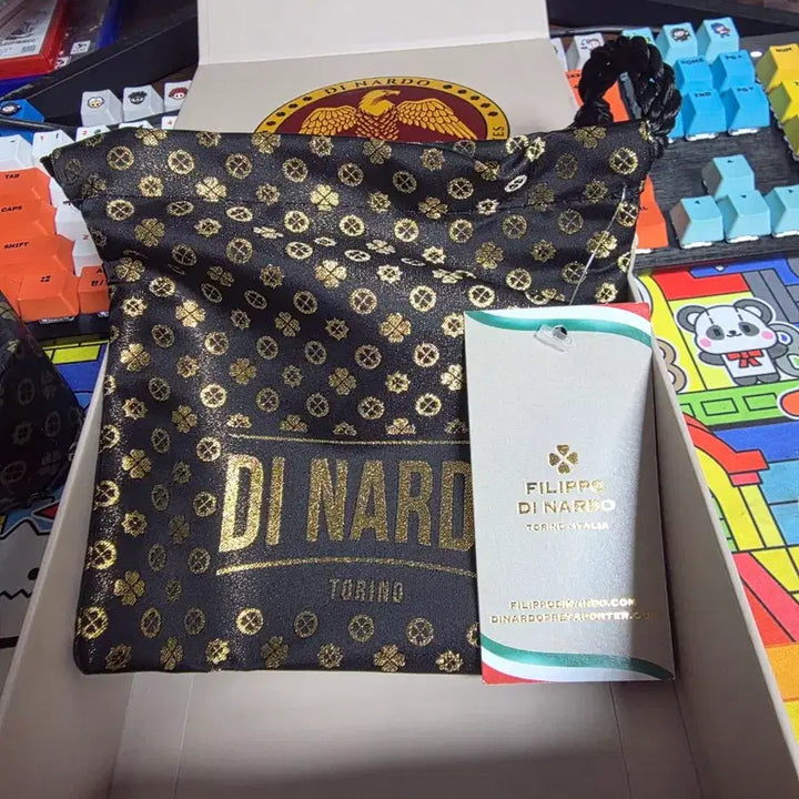 [BUNJANG] Dinado Boxing Hand Wraps (Black &amp; Gold, White &amp; Gold) / 디나르도 복싱 글러브 핸드랩5M(블랙&amp;골드, 화이트&amp;골드)