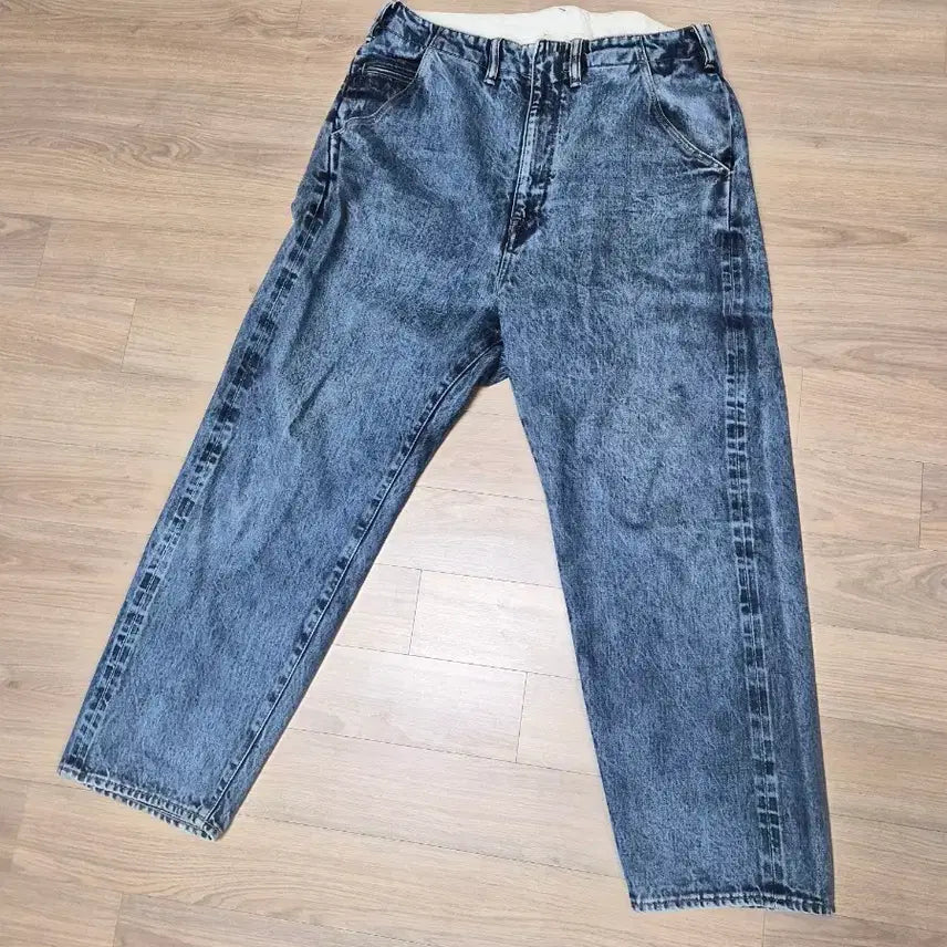 [BUNJANG] Bukht Tapered Fit Zip-Up Denim Pants / bukht 부켓 데님