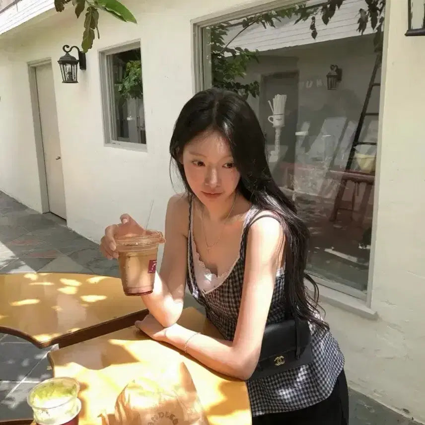 [BUNJANG] Leeds The Wish Miel Sleeveless Top / Leeds 샵리즈 더위시 미엘 슬리브리스 나시 판매
