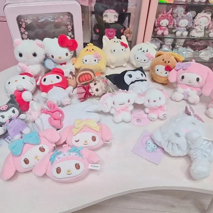 [BUNJANG] Cinnamoroll &amp; Pochacco Cherry Blossom Keyring Doll Set / [시나모롤&amp;포차코 벚꽃 키링 인형 세트]