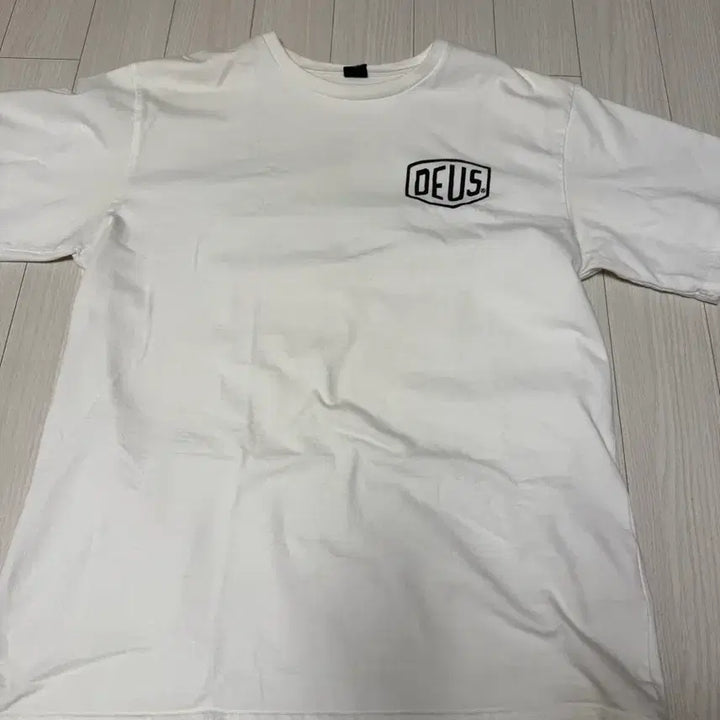 [BUNJANG] DEUS Ex Machina Short Sleeve T-Shirt White / 데우스 반팔