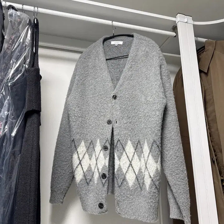 [BUNJANG] Tonywack Argyle Mohair Alpaca Cardigan (Gray) / [M] 토니웩 아가일 모헤어 알파카 가디건 (그레이)