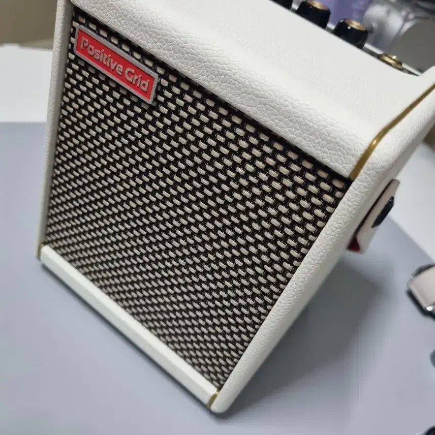 [BUNJANG] Positive Grid Spark Mini Pearl White Amplifier / 포지티브그리드 스파크미니 펄화이트 앰프
