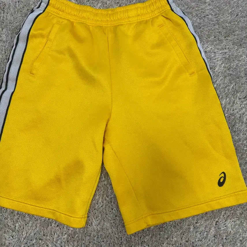 [BUNJANG] Asics Running Shorts Yellow Size 34 / 일제 아식스 반바지 사이즈 34