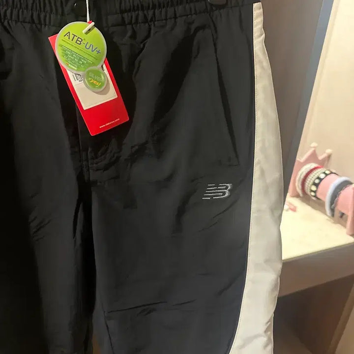 [BUNJANG] New Balance Pants (Small) / 뉴발란스 팬츠 (스몰) 55-66추천 (정가 109000원)