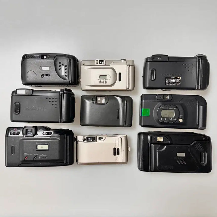 [BUNJANG] 9 Film Cameras (Display/Parts Only) / [디피용 / 부품용] 필름카메라 필카9대