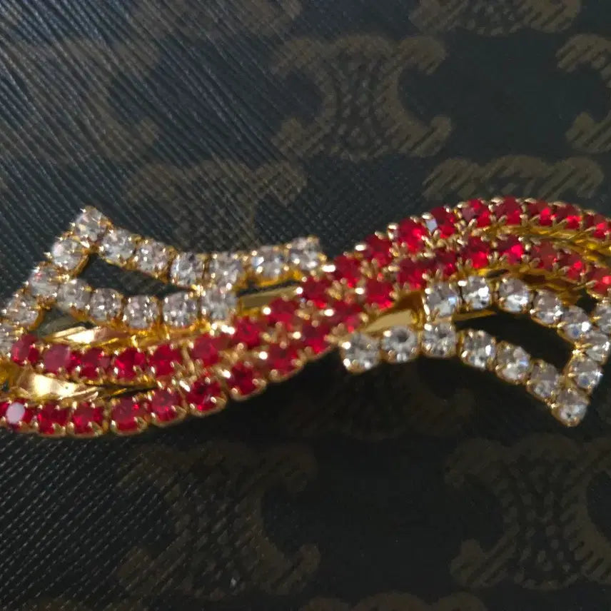 [BUNJANG] Crystal Cubic Ribbon Hairpin Clip / 컬러 큐빅 리본 헤어핀