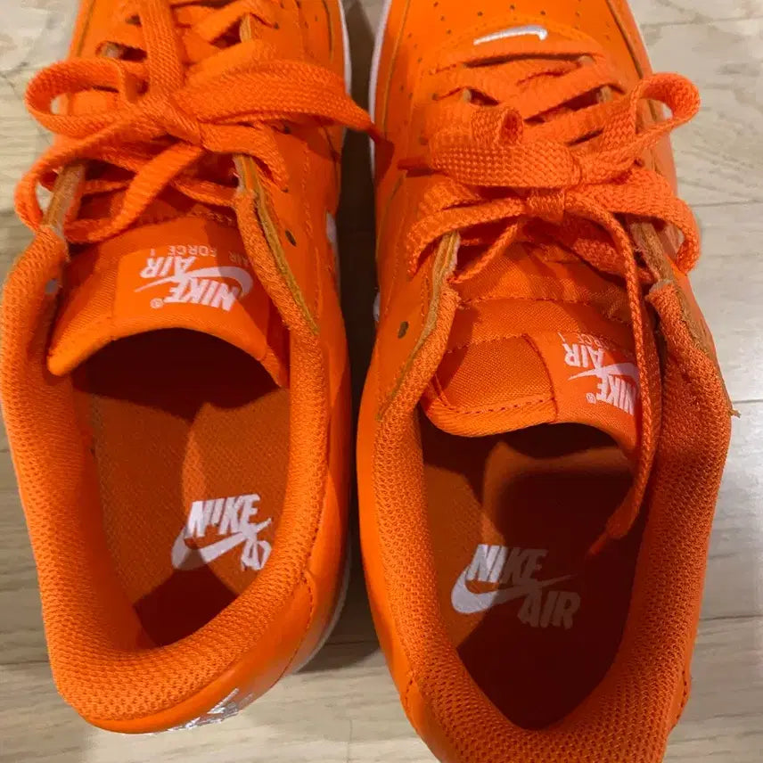 [BUNJANG] Nike Air Force 1 Low Retro Orange 270 / 나이키 에어포스 1 로우 레트로 오렌지 270