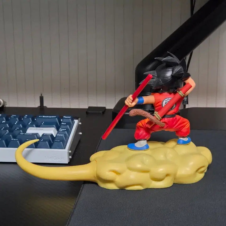 [BUNJANG] Dragon Ball Flying Nimbus Goku Figure / 드래곤볼 근두운 손오공 피규어