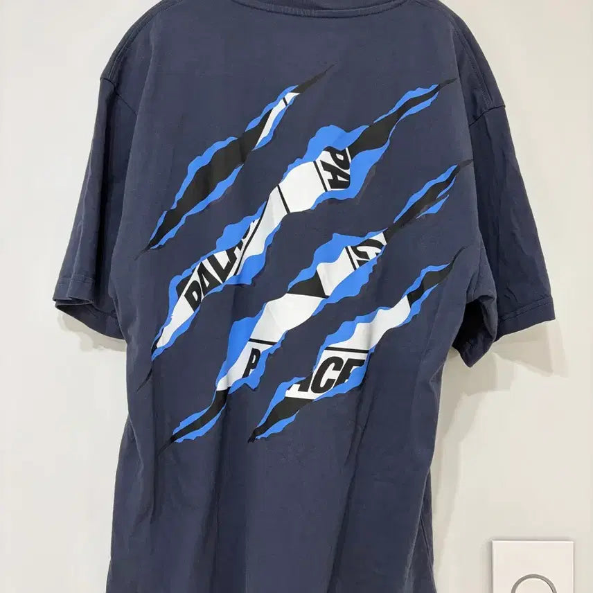 [BUNJANG] Palace Navy T-Shirt / 팔라스 반팔티 L 네이비