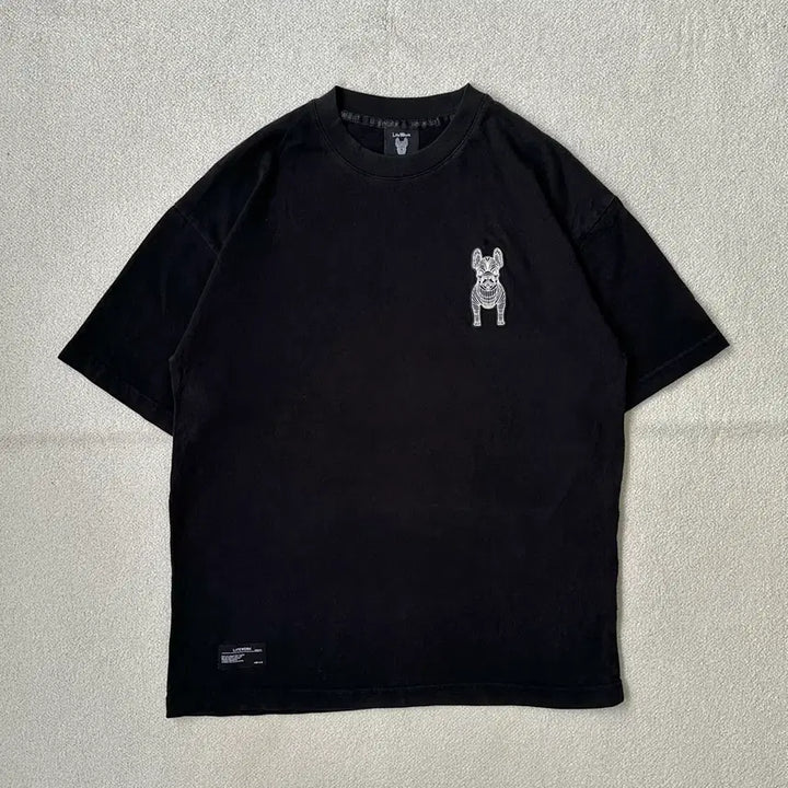 [BUNJANG] Life Work Silicone Radoc Wappen Short Sleeve T-Shirt / 라이프워크 실리콘 라독와펜 반팔티셔츠