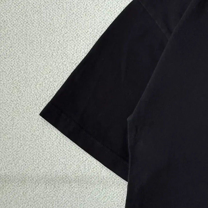 [BUNJANG] Life Work Silicone Radoc Wappen Short Sleeve T-Shirt / 라이프워크 실리콘 라독와펜 반팔티셔츠