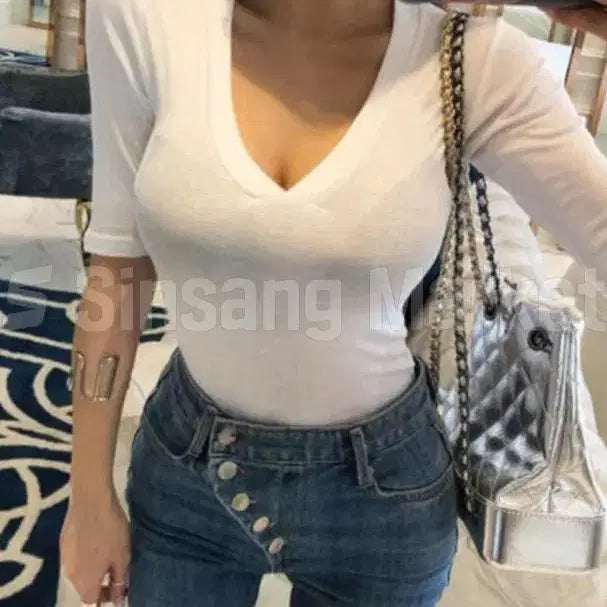 [BUNJANG] Ribbed 5-Sleeve Sexy Club Top / [빠른발송] 브이골지5부 여름 섹시 클럽 쫄티