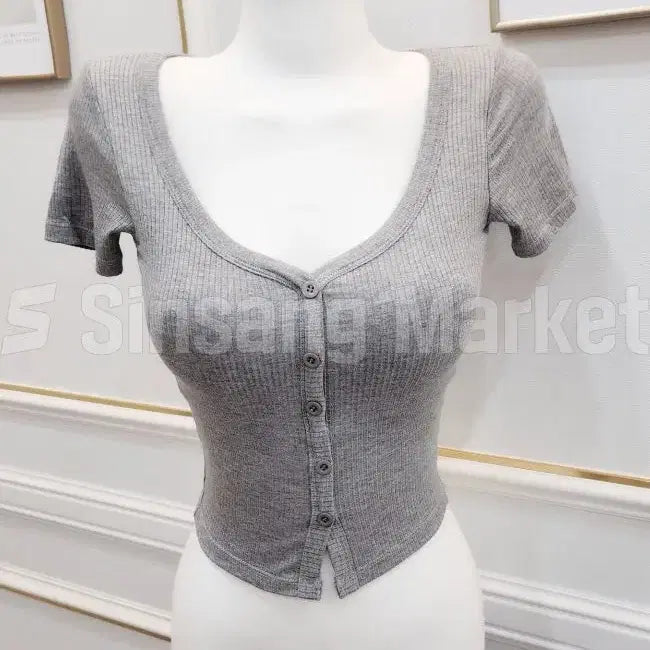 [BUNJANG] V-Neck Short Sleeve Top with Y-Button and Chest Pad / [빠른발송] Y단추반팔 가슴패드 브이넥 또또 섹시 클럽 기본티