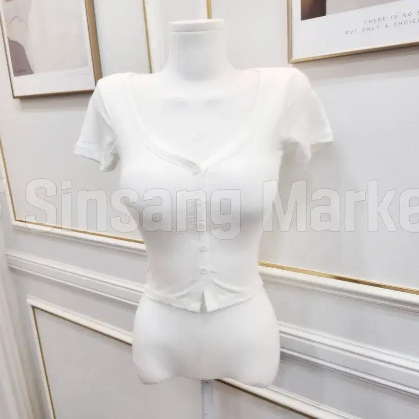 [BUNJANG] V-Neck Short Sleeve Top with Y-Button and Chest Pad / [빠른발송] Y단추반팔 가슴패드 브이넥 또또 섹시 클럽 기본티