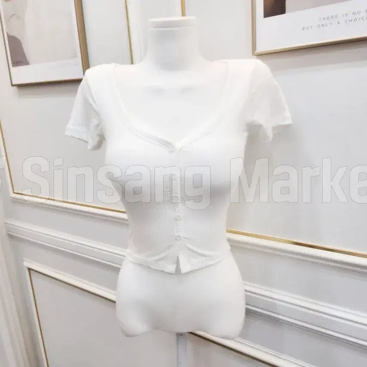[BUNJANG] V-Neck Short Sleeve Top with Y-Button and Chest Pad / [빠른발송] Y단추반팔 가슴패드 브이넥 또또 섹시 클럽 기본티