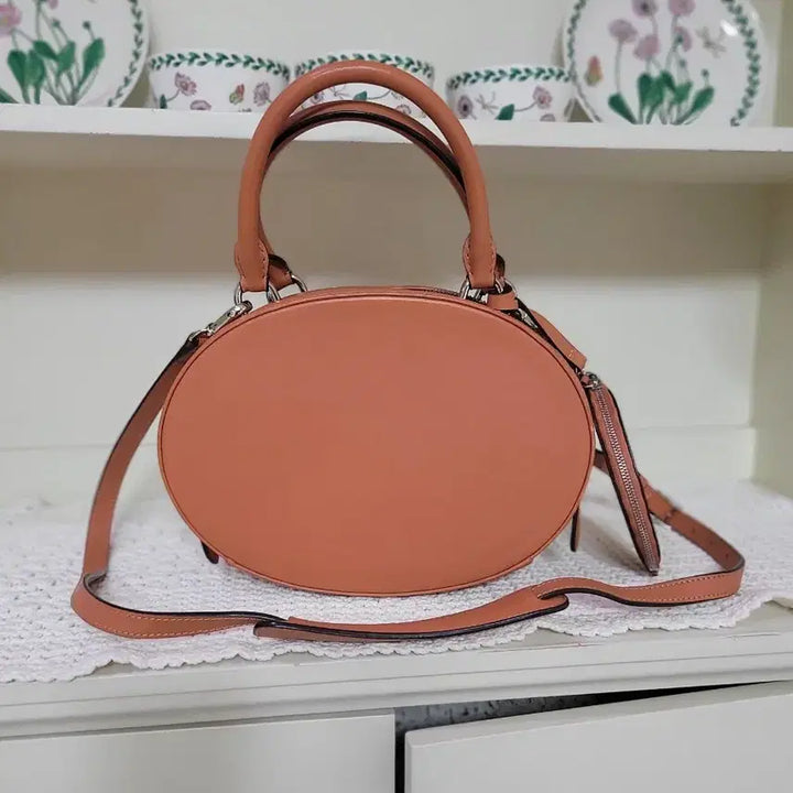 [BUNJANG] Stylish Genuine Leather Tote Bag Convertible Crossbody / 예쁜 소가죽 토트겸크로스백