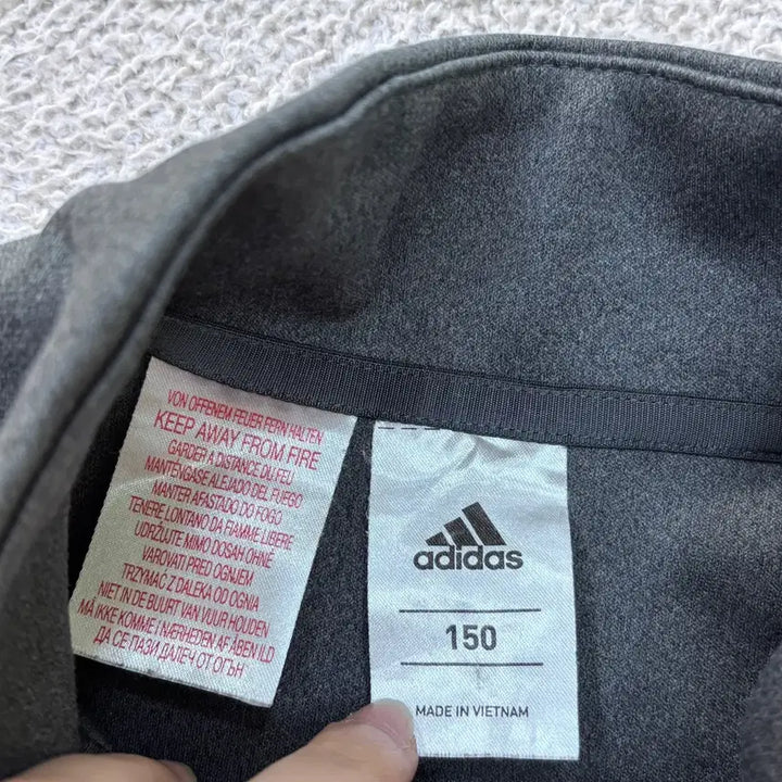 [BUNJANG] Adidas Kids Tricolor Track Zip-Up Jacket / 150 아디다스 키즈 삼선 포인트 트랙 집업 자켓 0619E2