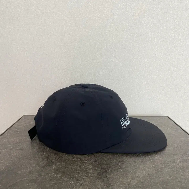 [BUNJANG] Supreme 6-Panel Cap Registan Black / (OS) 슈프림 6패널 볼캡 모자 레지스턴트 블랙