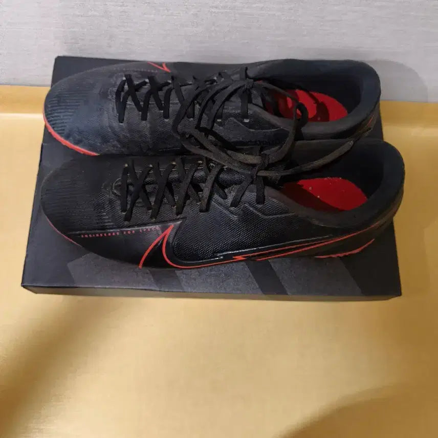 [BUNJANG] Nike Mercurial Academy 13 Futsal Shoes / 나이키 머큐리얼 아카데미 13 275  풋살화 팝니다