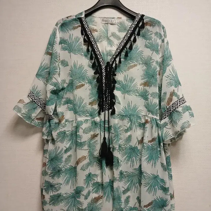 [BUNJANG] Palm Tree Pattern Frill Blouse / 바캉스룩 야자수 패턴 프릴 블라우스