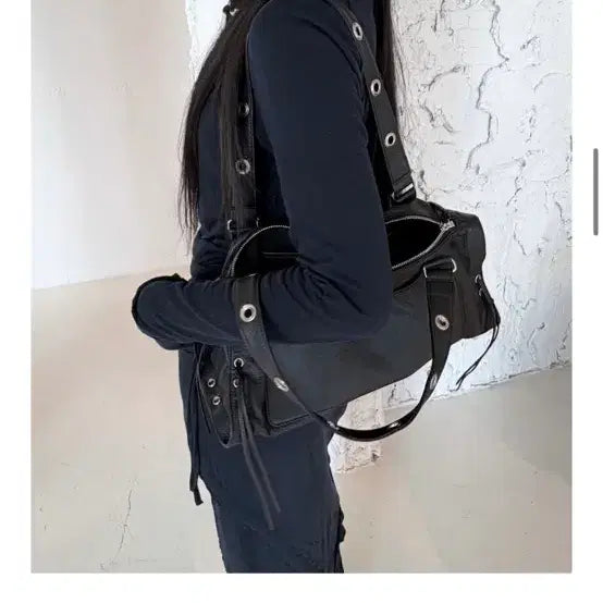 [BUNJANG] DECK Two-Way Eyelet Bag / 뎁크 투웨이 아일렛백
