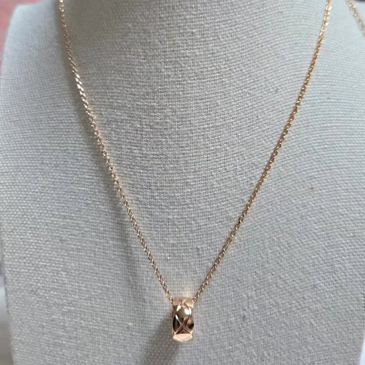 [BUNJANG] 18K Rose Gold Quilting Pendant Necklace / 