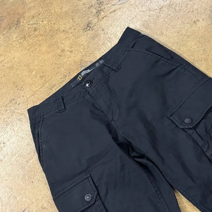 [SOLD OUT] [정품/76] 내셔널지오그래픽 카고 바지 블랙