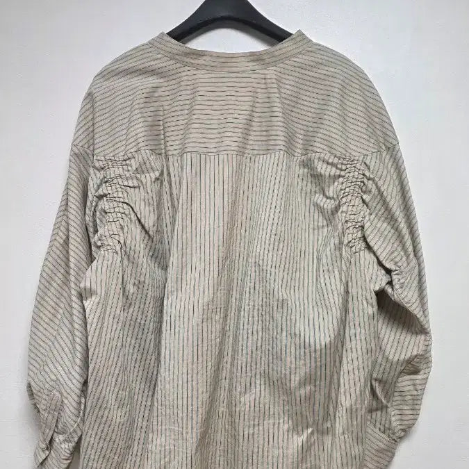 [BUNJANG] TIME Square Neck Short Sleeve Shirt / 타임 셔츠