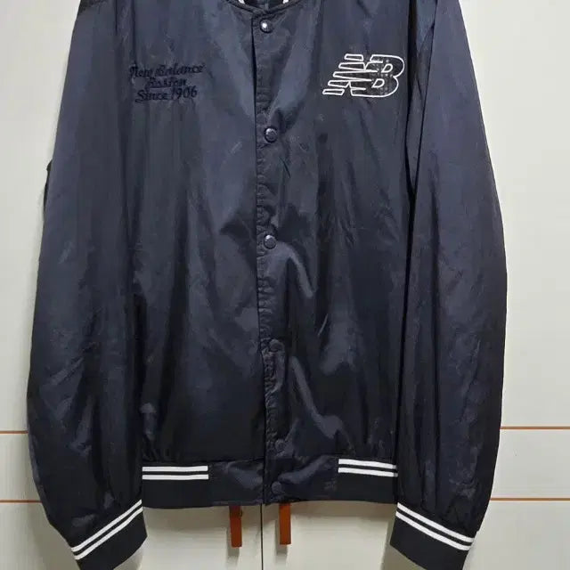 [BUNJANG] New Balance Stadium Jacket Black / 뉴발란스 스타디움 자켓 블랙