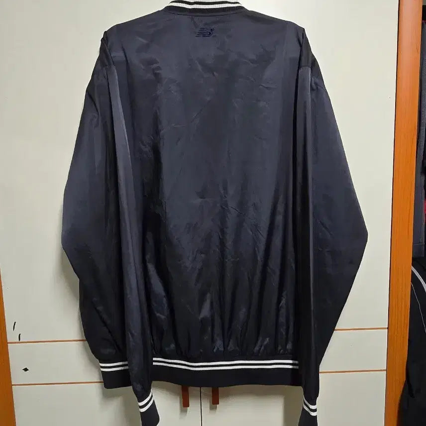 [BUNJANG] New Balance Stadium Jacket Black / 뉴발란스 스타디움 자켓 블랙