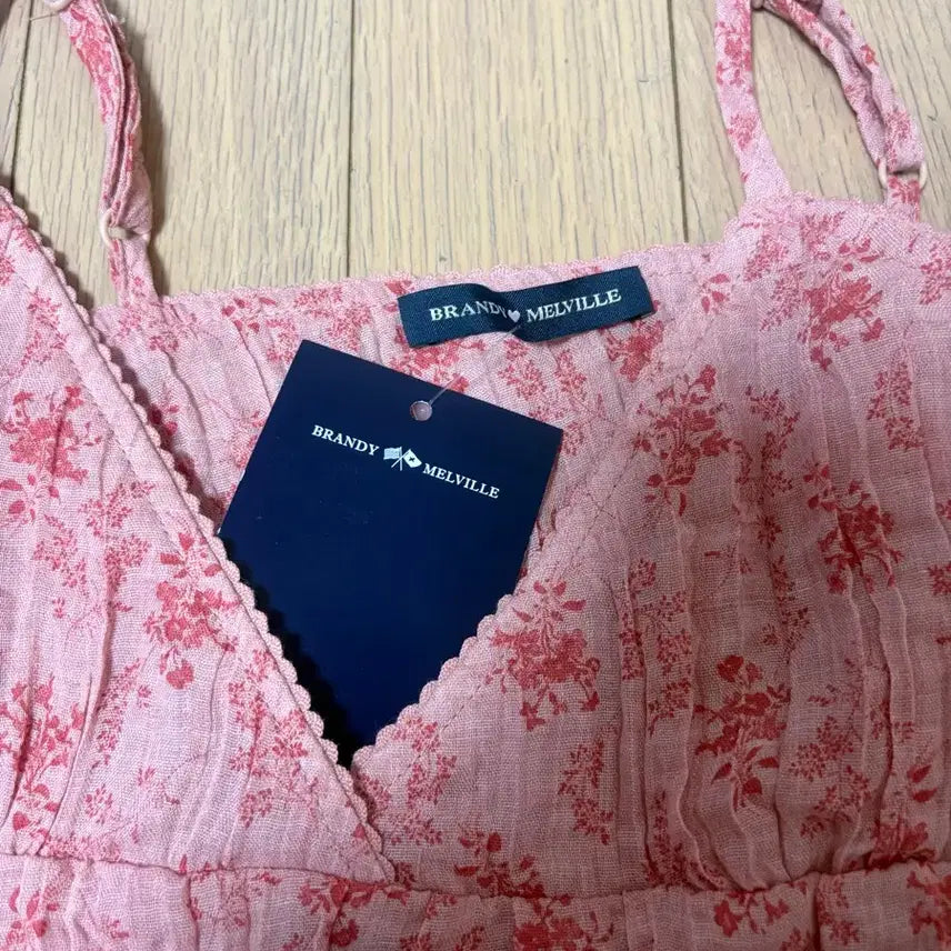[BUNJANG] Brandy Melville Flower Blouse Top / 브랜디멜빌 플라워 블라우스탑