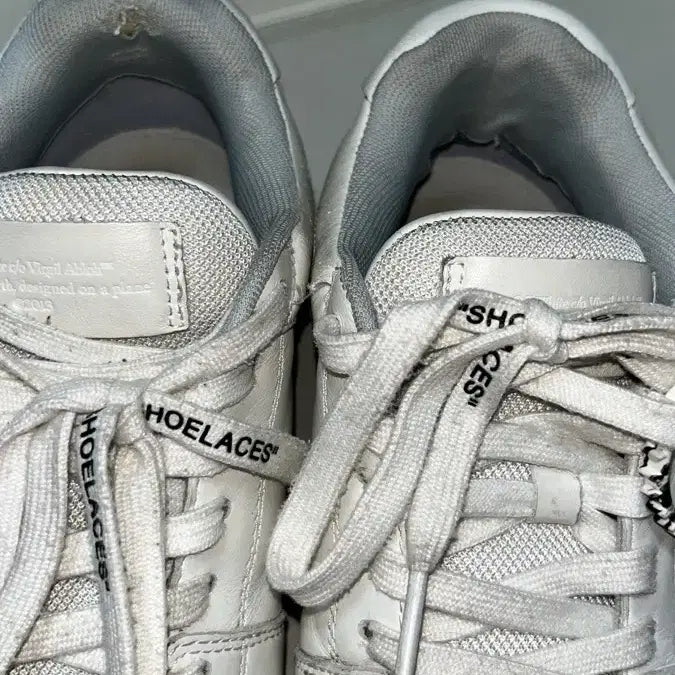 [BUNJANG] Off-White Out Of Office Sneakers / 오프화이트 아웃오브오피스 스니커즈