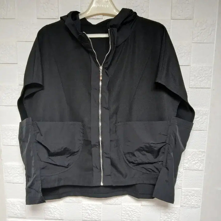 [BUNJANG] Black Hooded Oversized Vest Zip-up (Free Size) / 새거)블랙 후드 오버핏 조끼 집업, 프리
